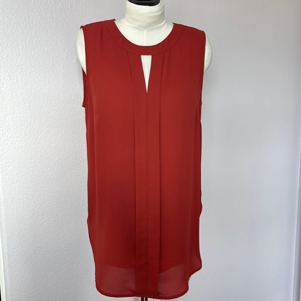 Sleeveless Tunic Blouse